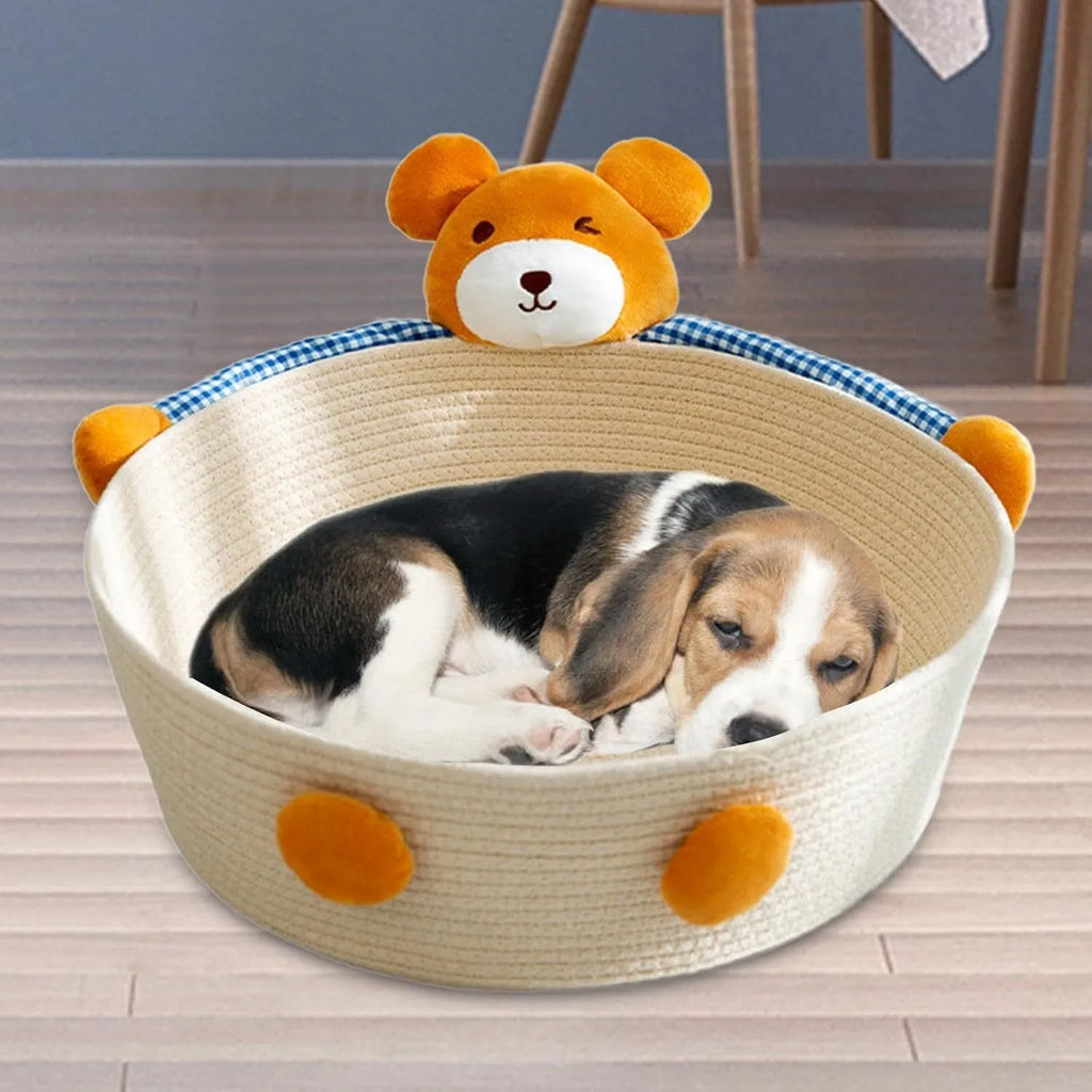 Woven cotton rope cat bed with integrated scratching board in bear design