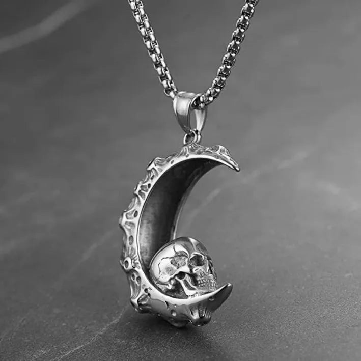 Men's silver stainless steel necklace with skull pendant designs on sports style chain