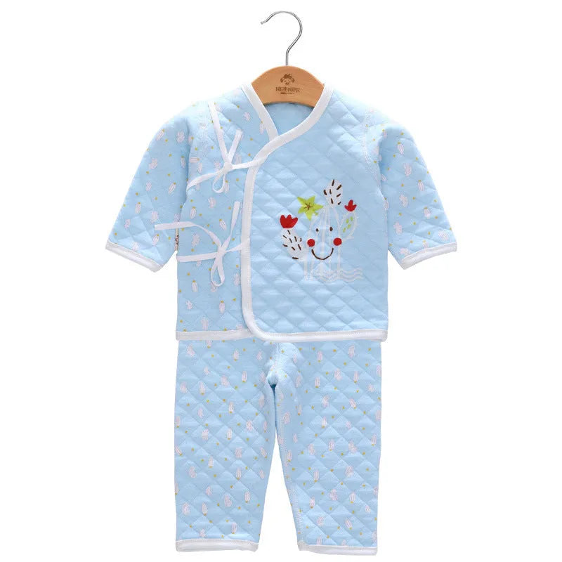 Baby gift box newborn set with soft-treated thicker fabric, for 0 to 1 year up to 80cm, in blue or pink