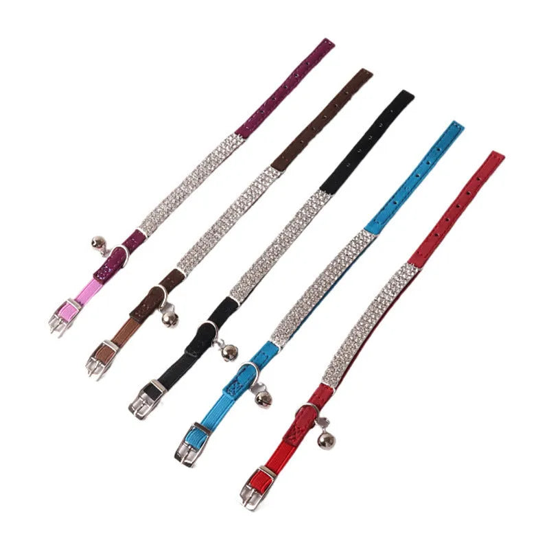 Flocking material cat collar with elastic buckle and gang drill pattern in multiple colours.