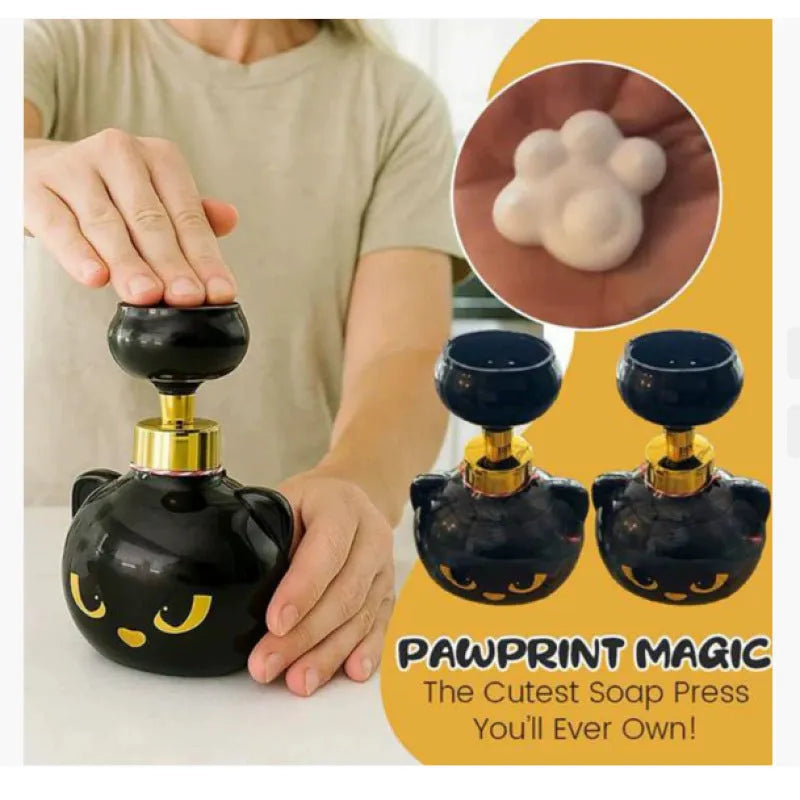 Black cartoon cat plastic foam soap dispenser measuring 10x10x18cm with manual pump