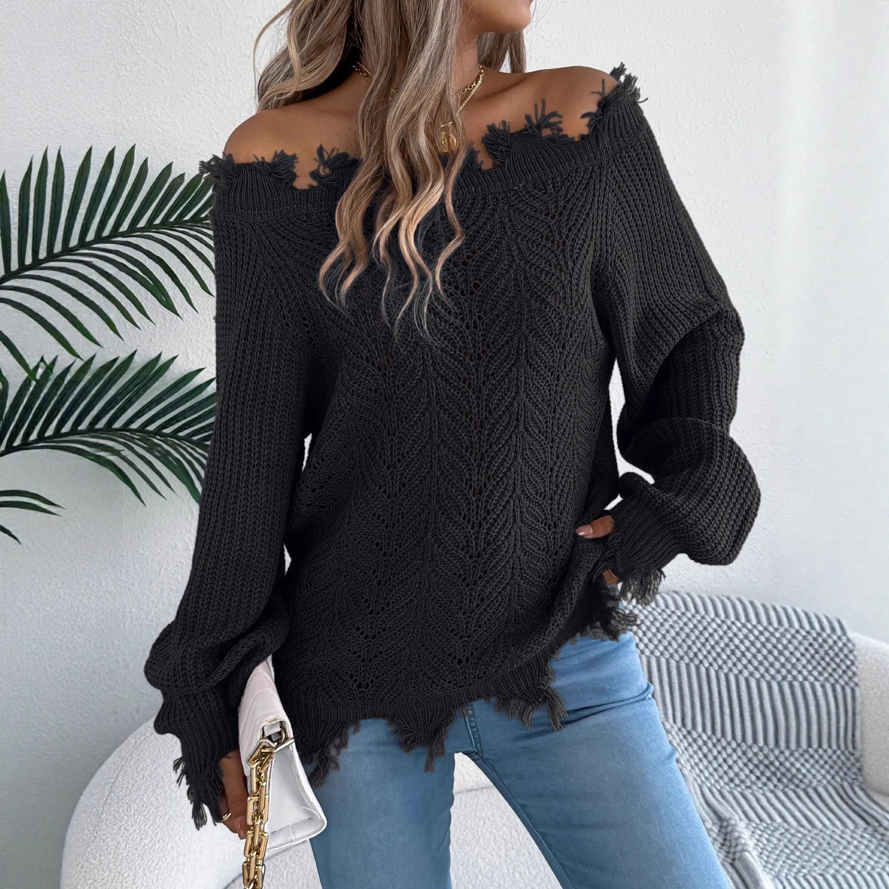 Women's hollow-out design off-the-shoulder pullover sweater in artificial wool fabric