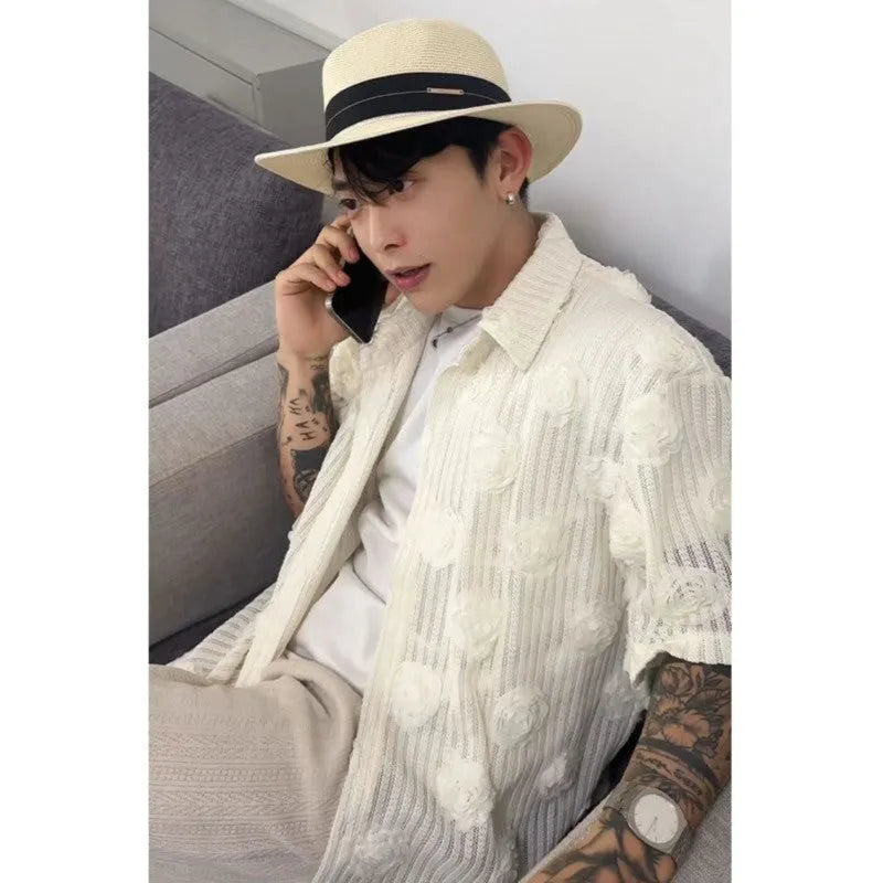 Heavy industry short-sleeved shirt with three-dimensional floral print in milky white and black polyester fabric
