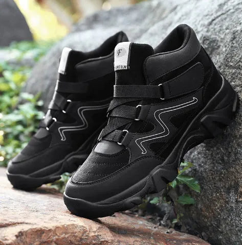 Men's genuine leather casual shoes in multiple colours with rubber soles