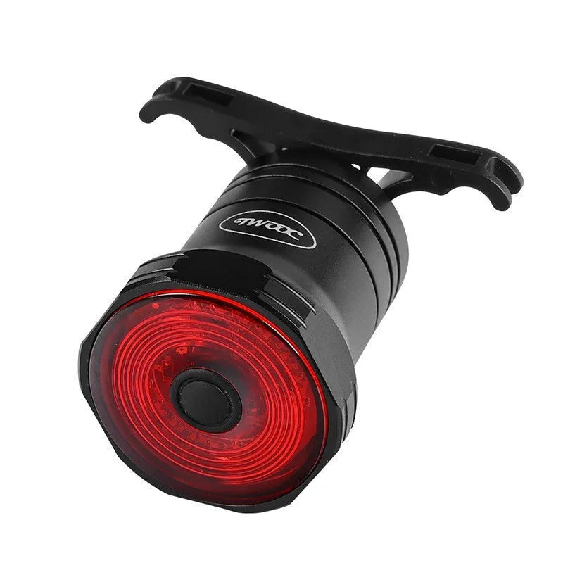 Intelligent bicycle brake light, black taillight with 420mAh rechargeable battery, IPX6 waterproof, ABS+PC, 87g