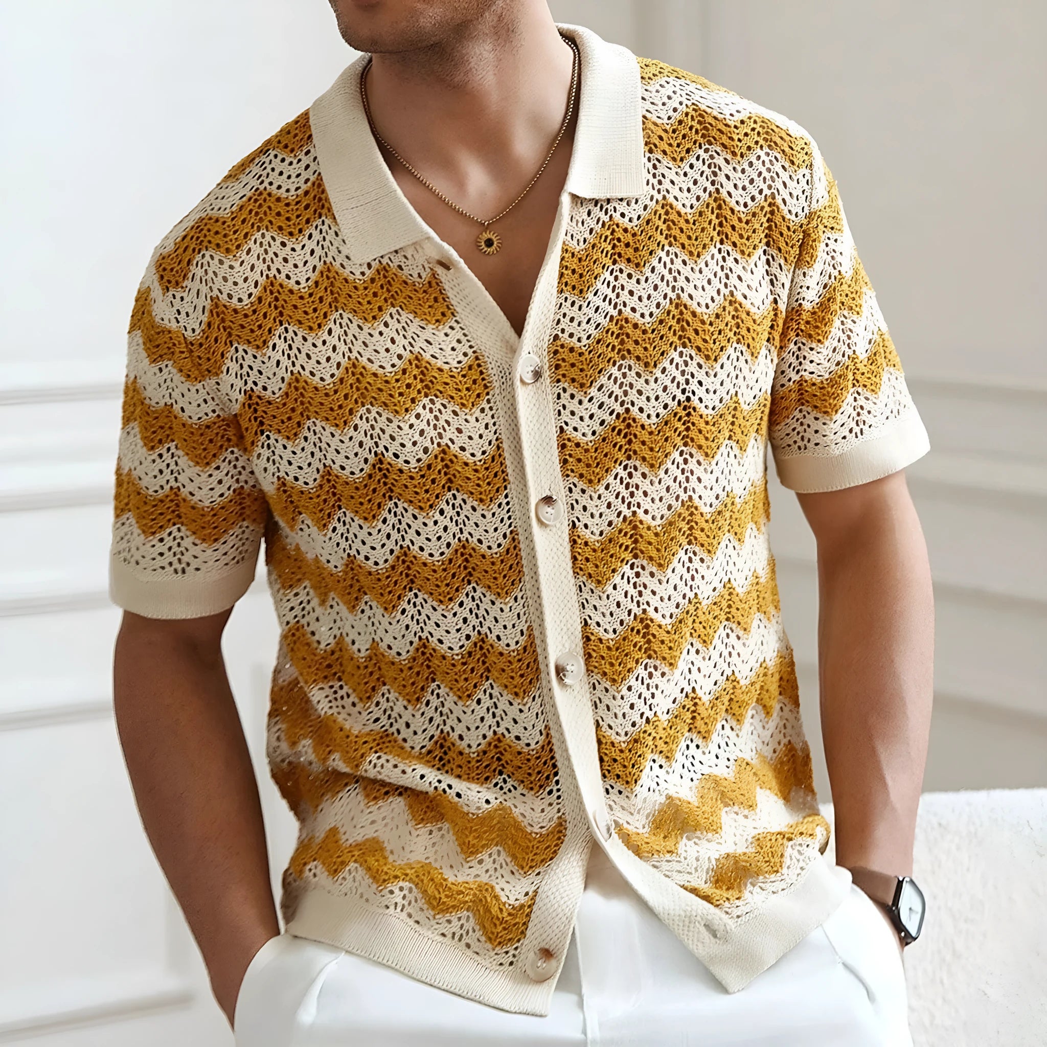 Short sleeve viscose jacquard sweater in yellow, blue, or brown with corrugated pattern