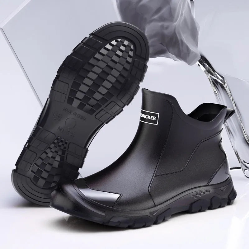Outdoor non-slip wading shoe in a short tube style with a round toe and PVC upper.