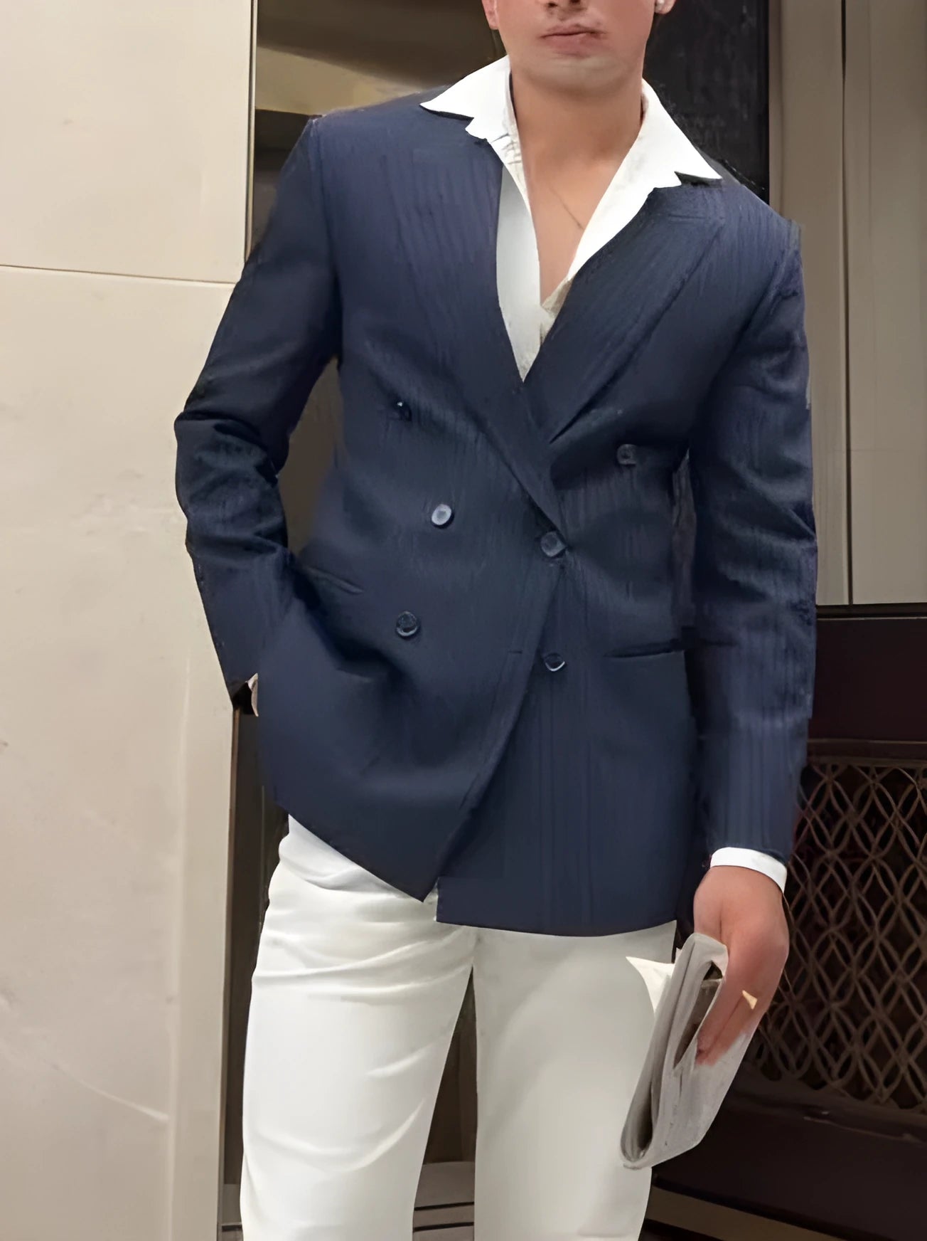 Men's striped double breasted blazer with regular fit polyester construction
