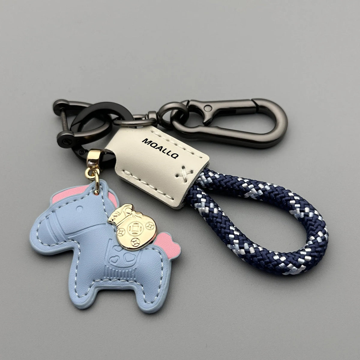 Handmade cowhide car key ring pendant with zinc alloy buckle and flannel rope in various colours