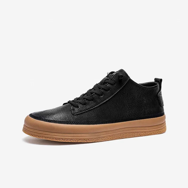 Men's black and white casual leather shoes with round toe and flat rubber sole