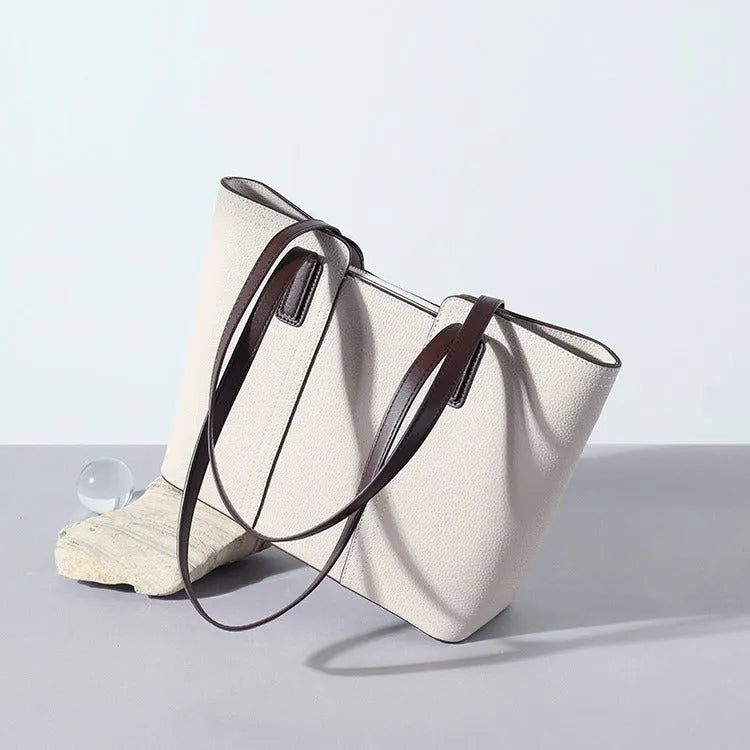 Women's genuine leather commuter shoulder bag in box-type shape with large capacity and urban simplicity design