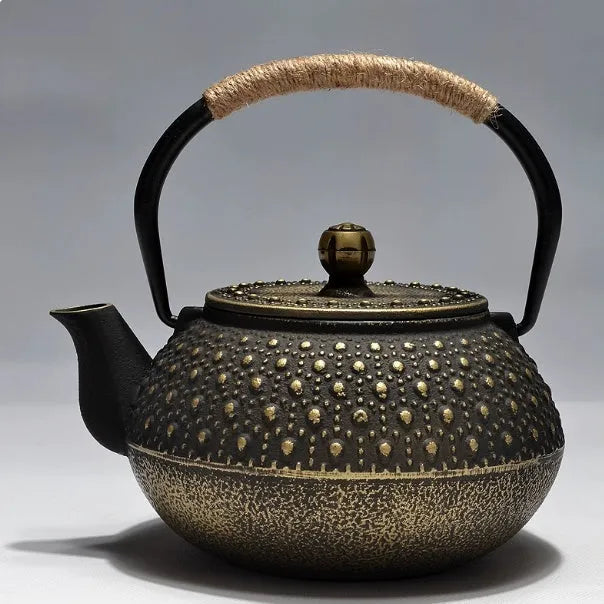 0.9L cast iron teapot with Japanese-style fish pattern in bronze finish