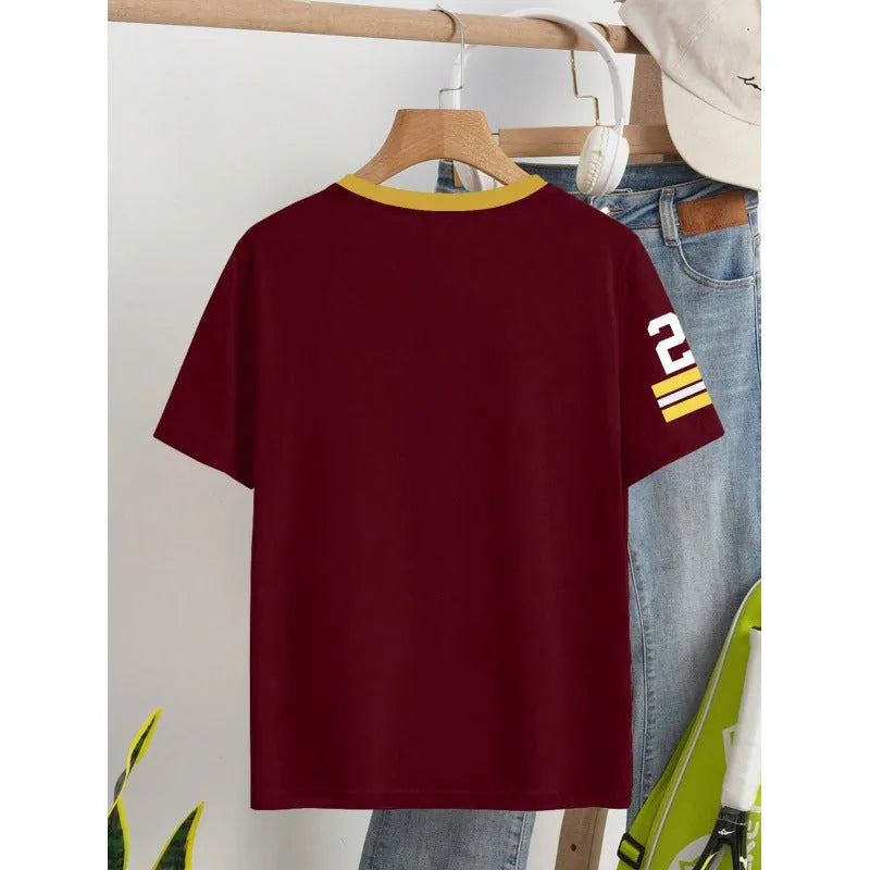 Red or green loose fit cotton t-shirt with digital print letter design and short sleeves
