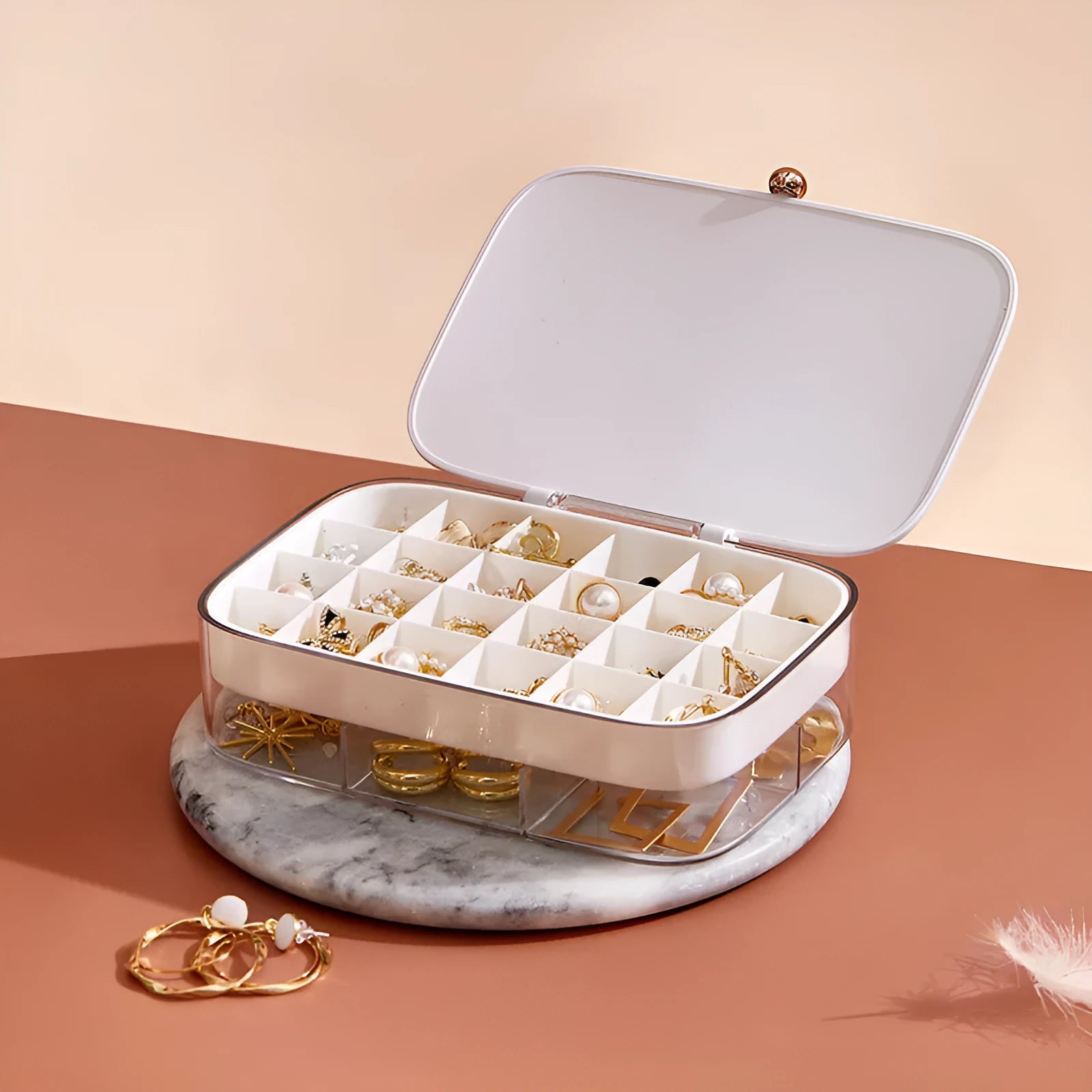 Green minimalist jewelry storage box with multi-layer compartments measuring 17x11x4.6cm