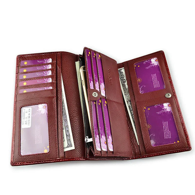 Genuine leather women's coin purse with patent crocodile pattern in wine red, black, and red colour options
