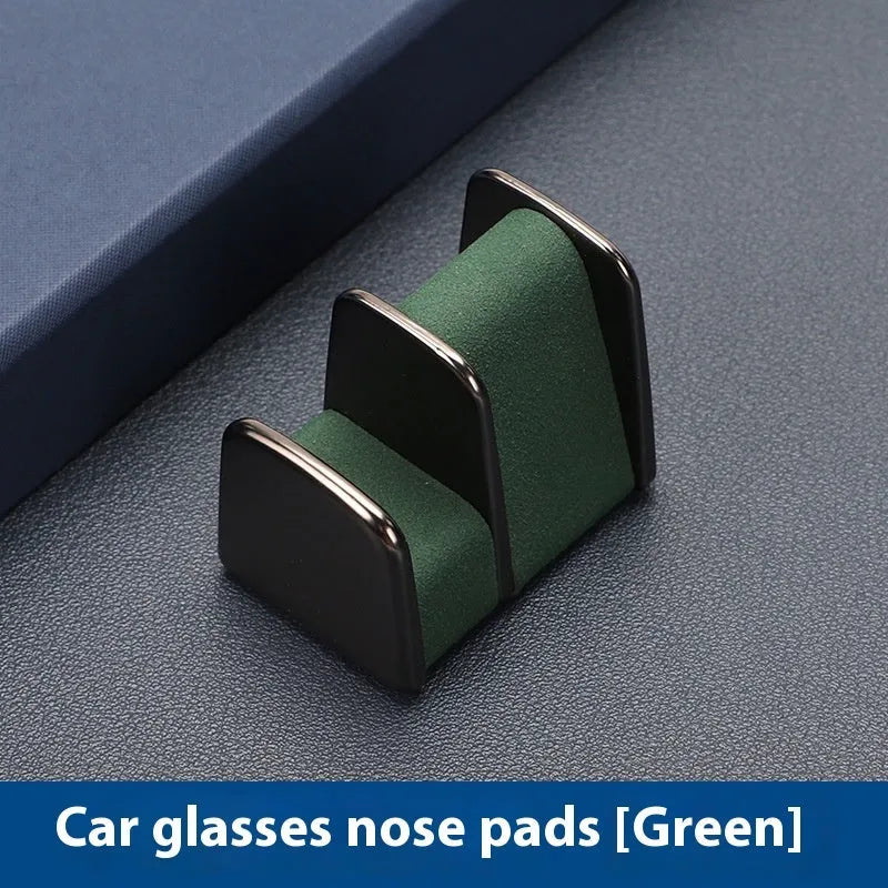 Car dashboard glasses holder in zinc alloy with leather trim, measuring 3.7x3.2x2.5cm