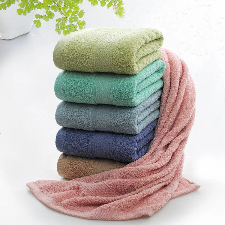 Thickened cotton bath and beach towel in apple green colour
