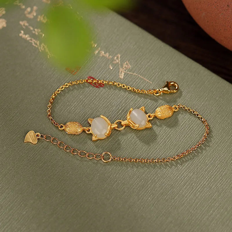 925 silver fox bracelet for women with Hetian jade style bead, 17cm chain and 3cm extension