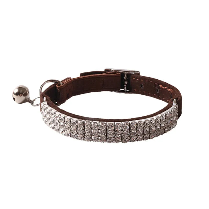 Flocking material cat collar with elastic buckle and gang drill pattern in multiple colours.