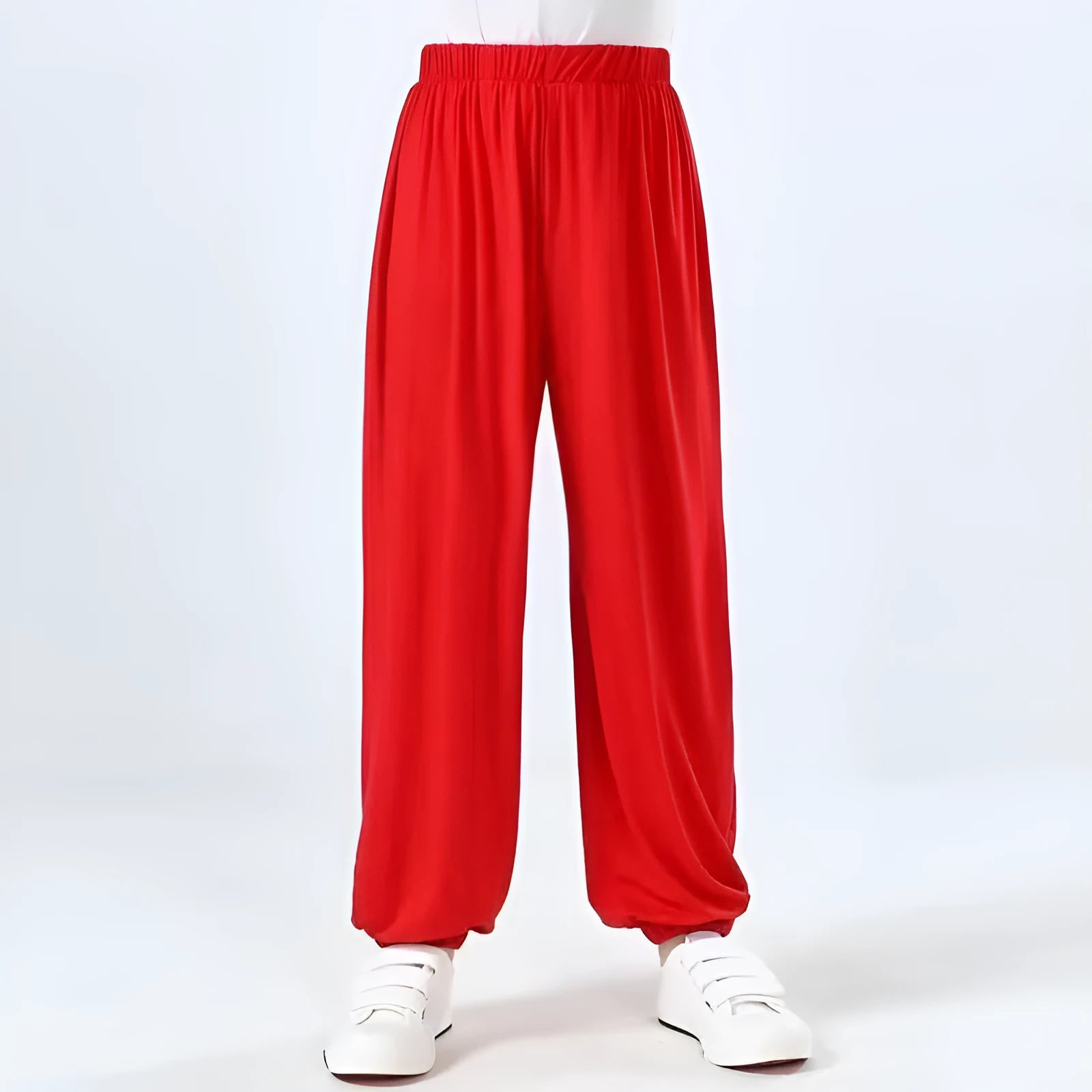Children's black high elasticity Sanda practice pants with loose fit for martial arts training