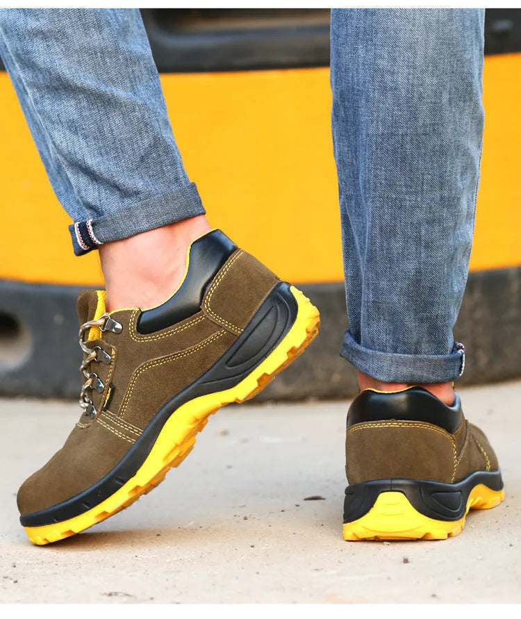Bronze men's steel toe safety shoes with cow suede upper and patterned non-slip soles