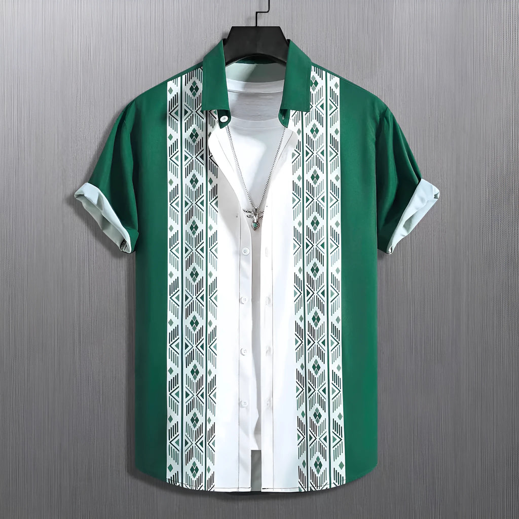 Men's loose-fitting plaid short sleeve shirt with lapel collar in contrast colours
