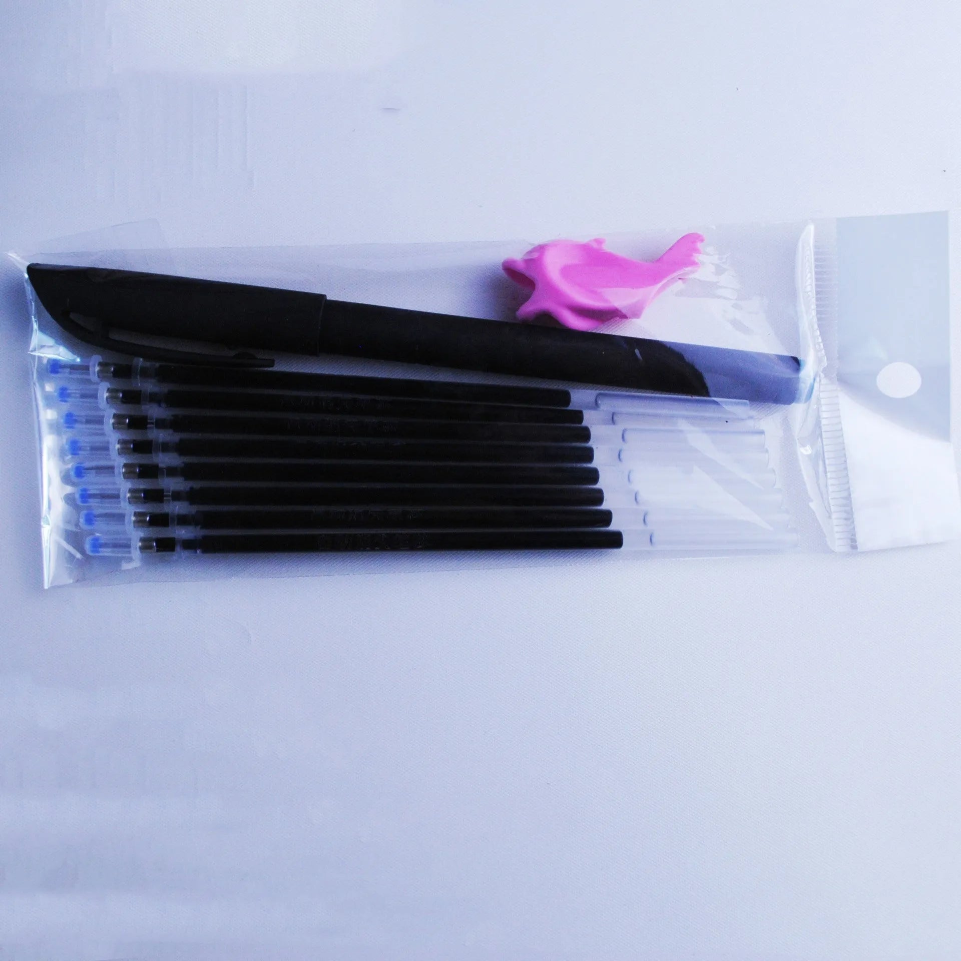 Portable fading ink pen set showing 0.5mm tip, blue refills, and plastic body measuring 130mm