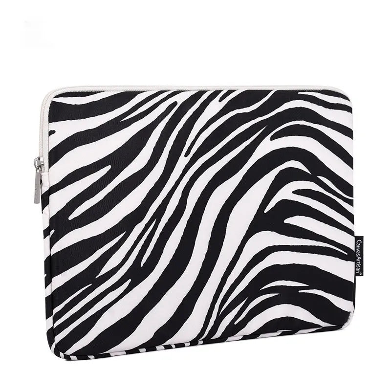 Black and white zebra pattern polyester digital notebook protective sleeve for 11 to 17 inch devices