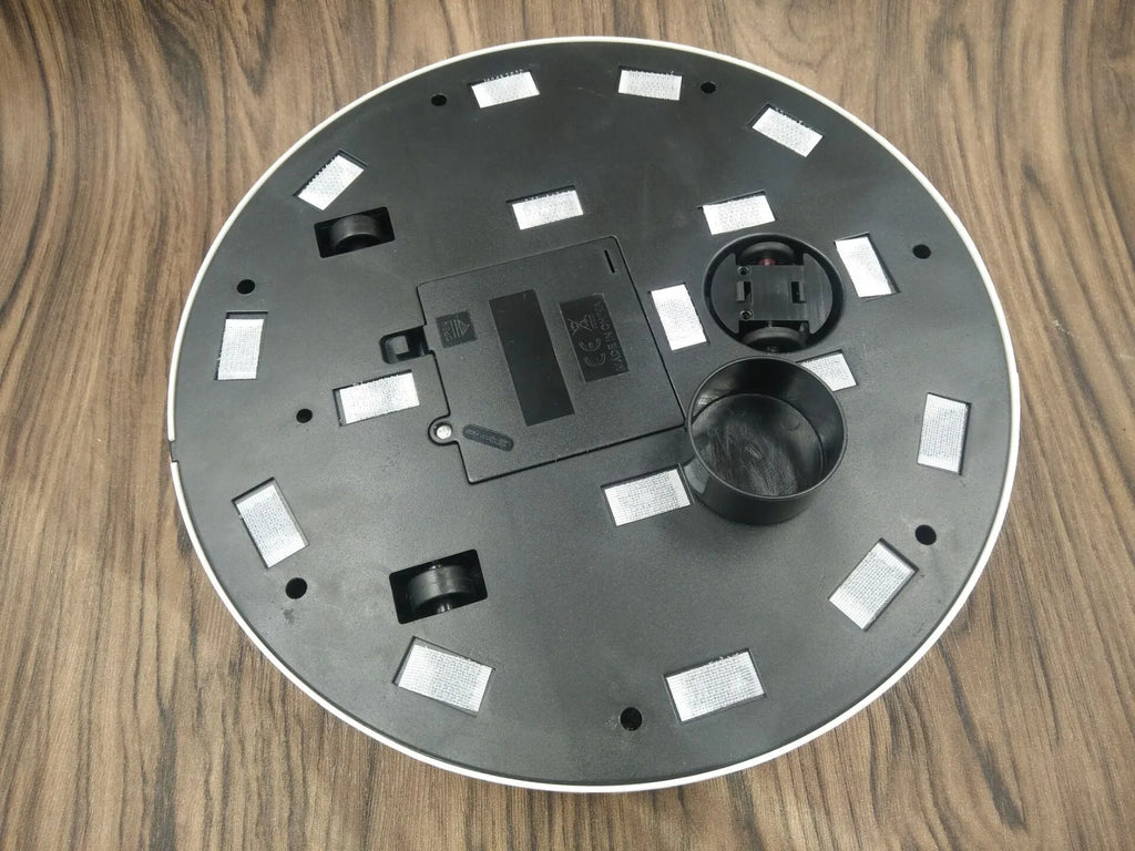Black or pure white ABS robot vacuum cleaner for automatic household floor sweeping