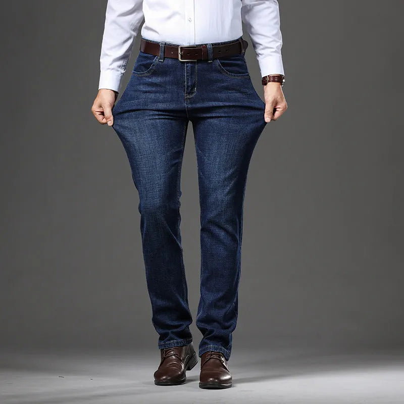Loose fit plus size stretch jeans in black and blue for business casual wear