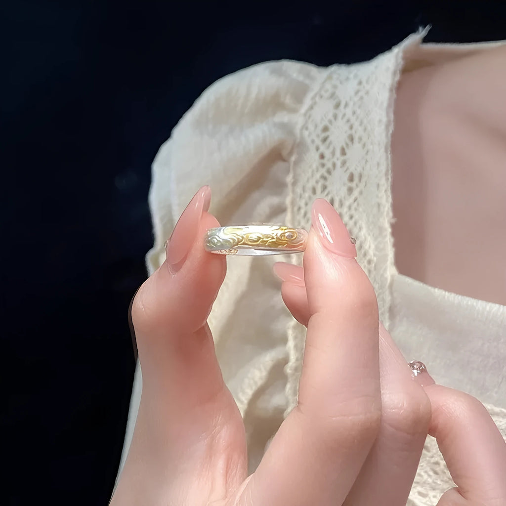 Adjustable white copper ring with Xiangyun pattern and gold electroplated finish