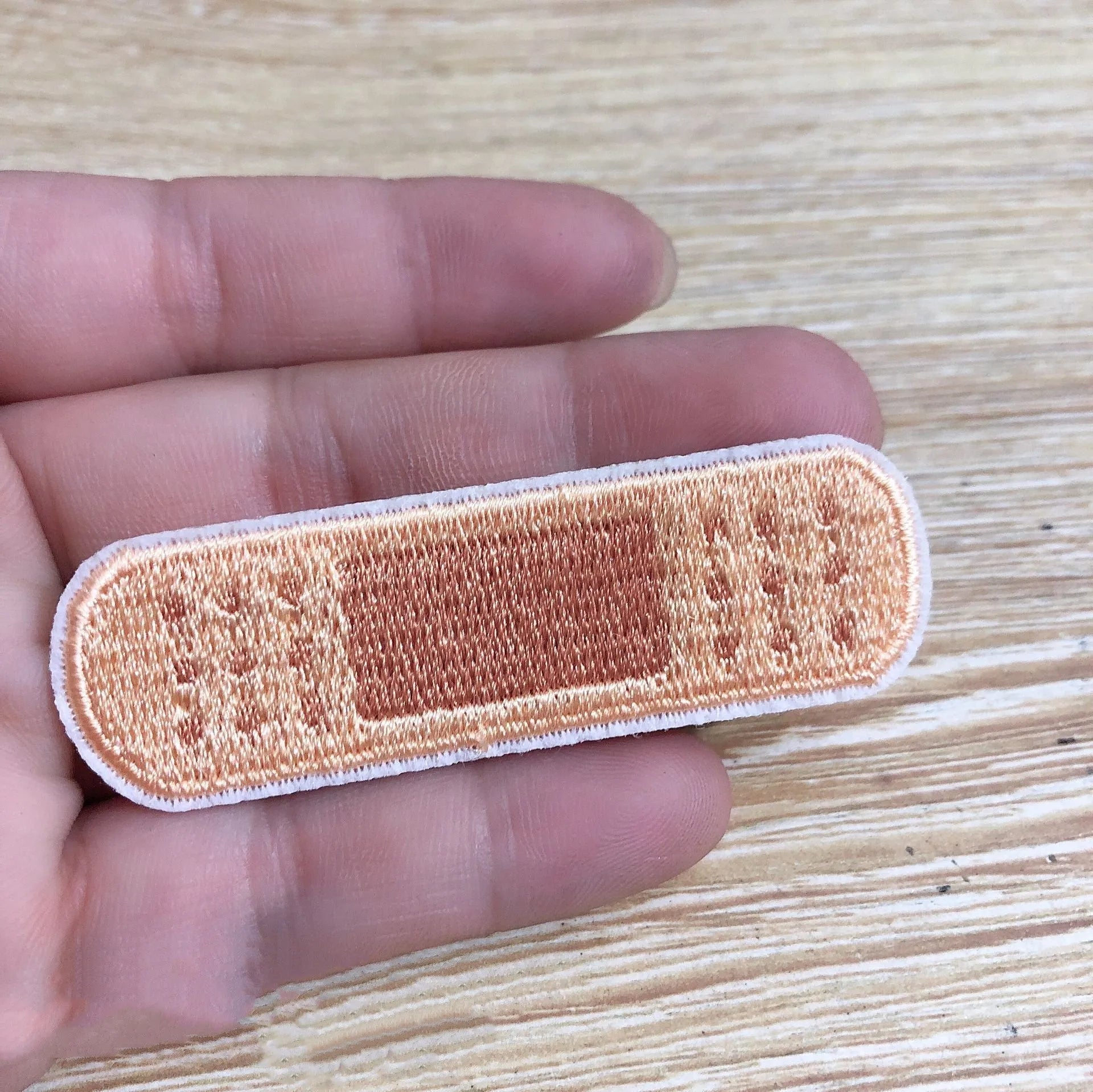 10-piece set of embroidered iron-on patches for clothing decoration and DIY customisation