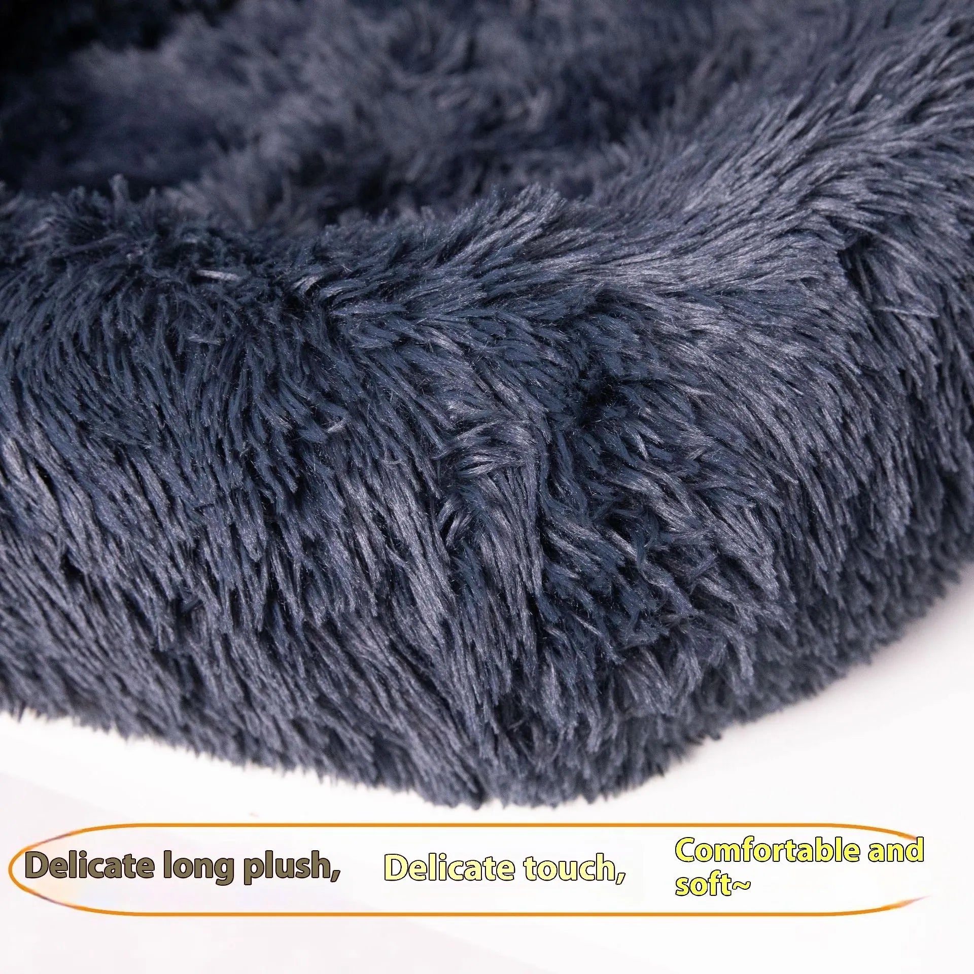 Thermal vehicle-mounted pet mat on car seat in dark grey colour with non-slip bottom