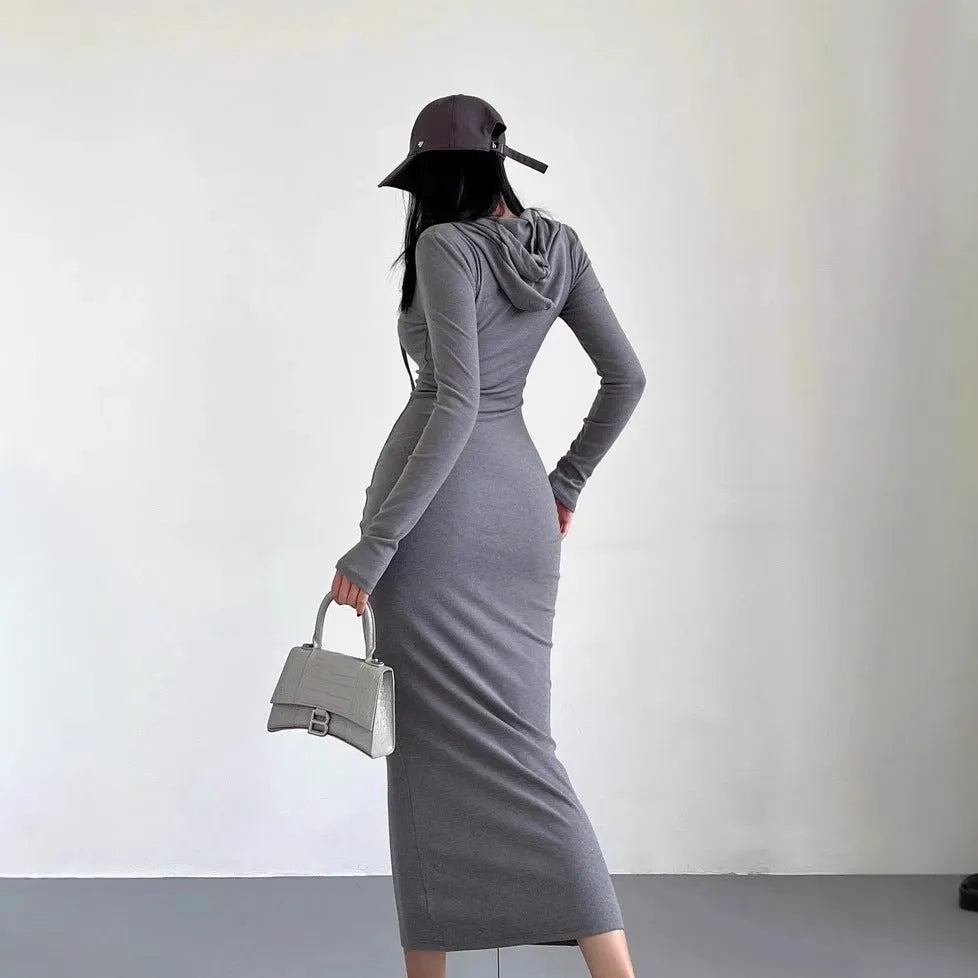 Women's hooded sheath dress in polyester with over-the-knee length and long sleeves