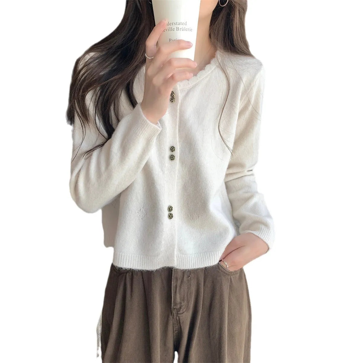 Women's long-sleeved cardigan sweater coat in acrylic fibre available in five colours
