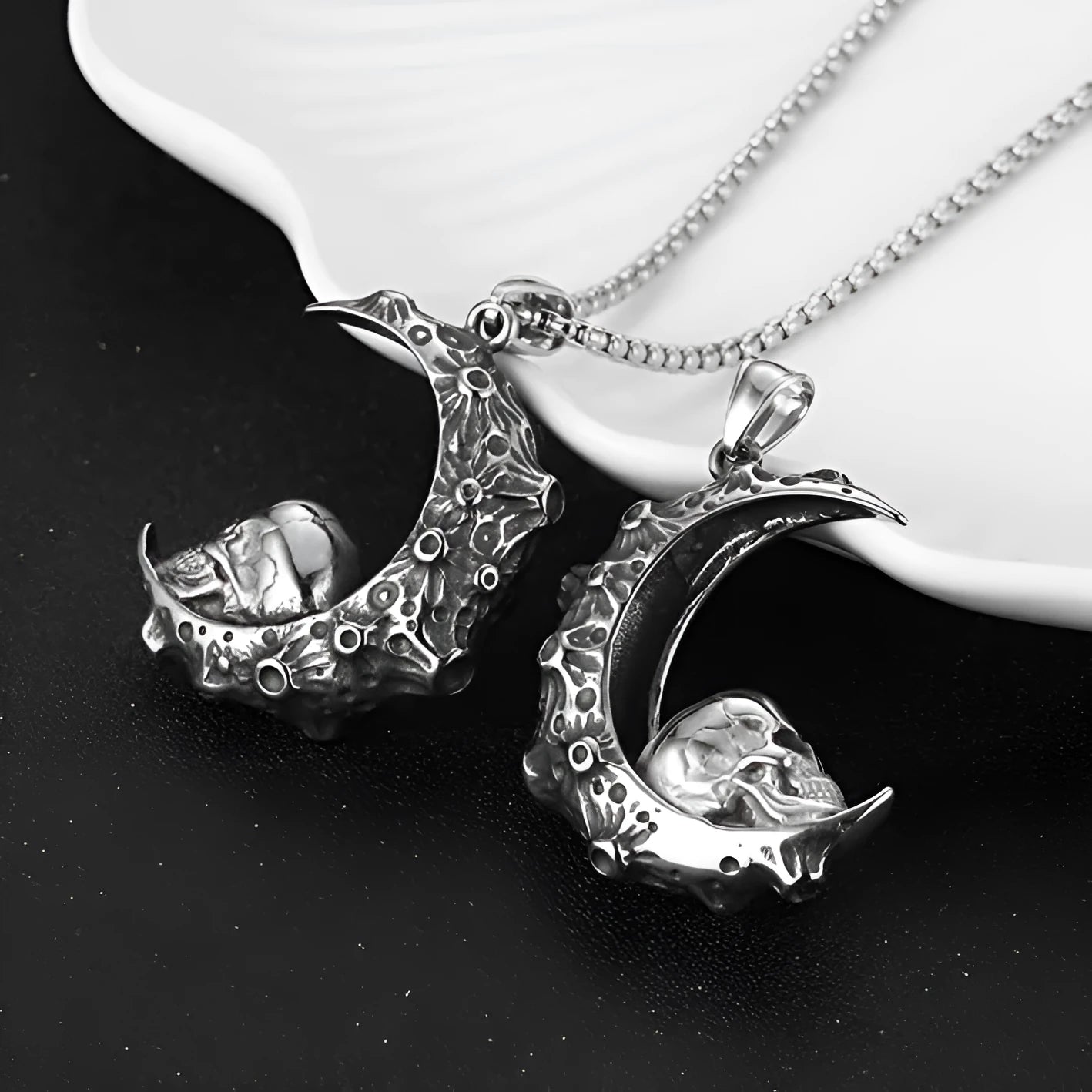 Men's silver stainless steel necklace with skull pendant designs on sports style chain