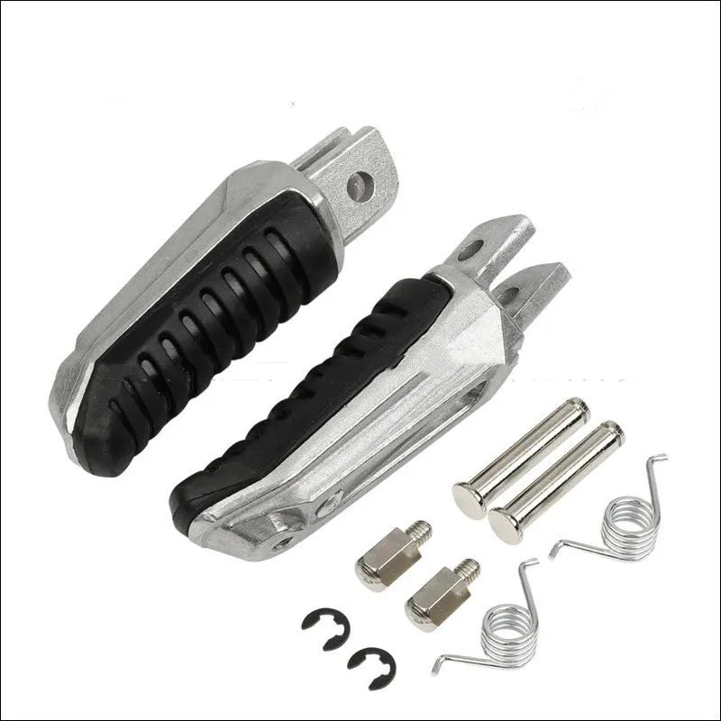 Black aluminium alloy motorcycle foot pedal set for Suzuki Hayabusa and V-Strom models.