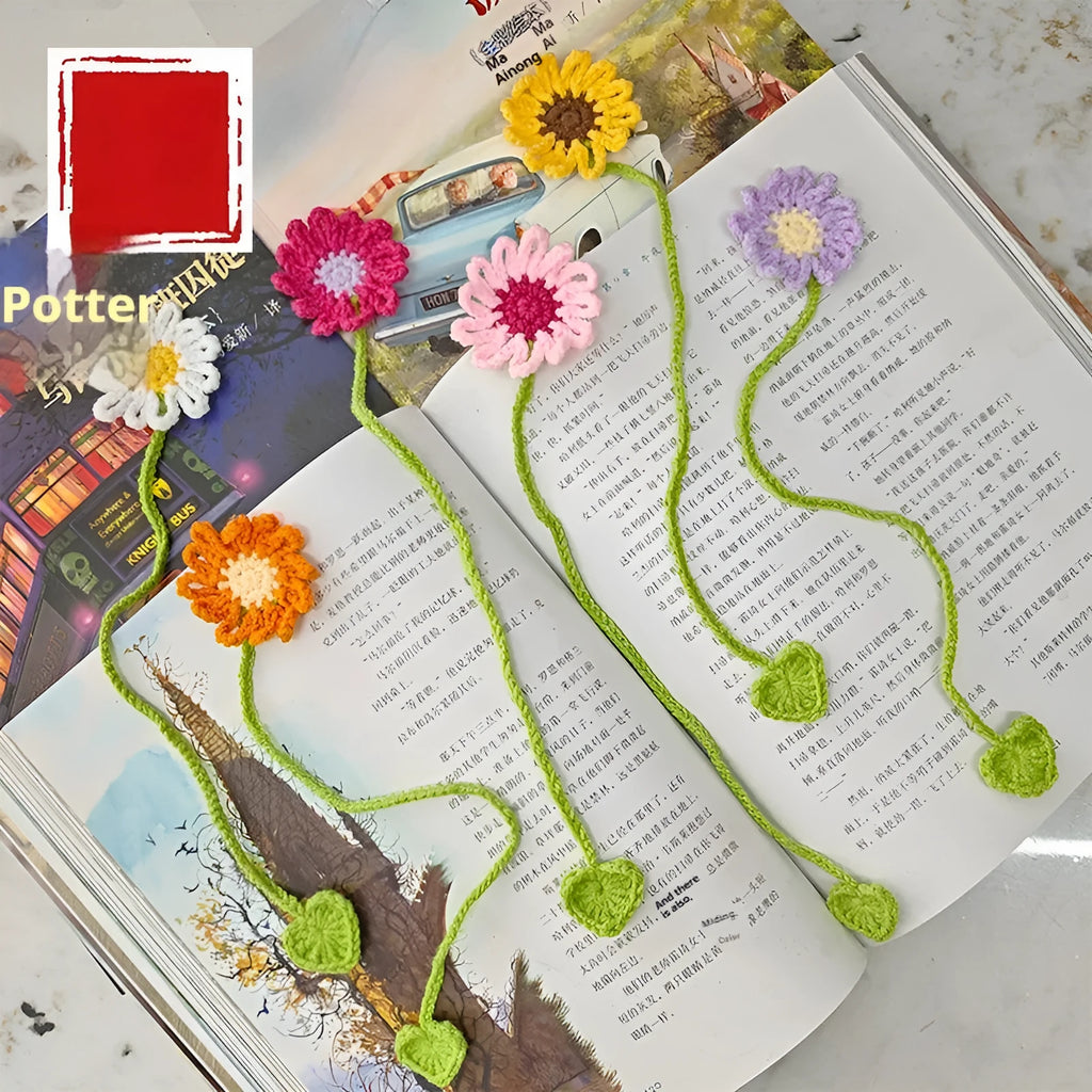 Hand-crocheted wool bookmark with daisy ornament in flexible milk cotton wire