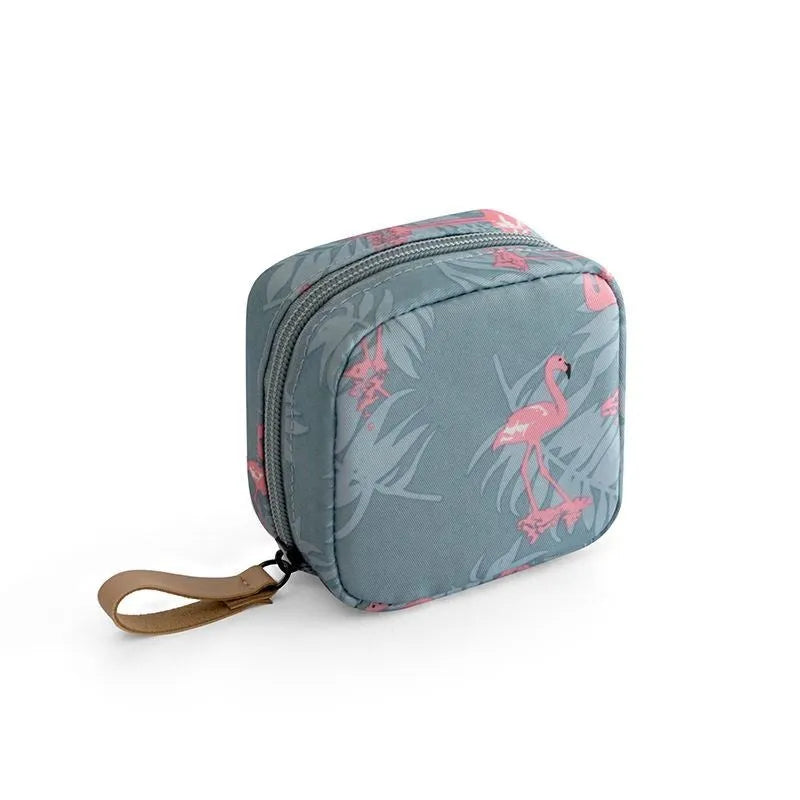 Soft cloth cube-shaped makeup storage bag in blue, pink, white, and white pink colour options.