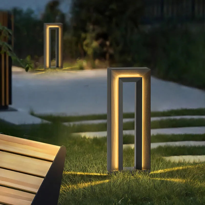 Stainless steel and acrylic solar square courtyard lamp with geometric design for outdoor gardens.