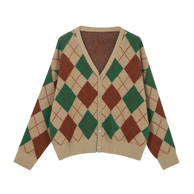 Knitted cardigan in macaron colours with regular sleeves and free size fitting