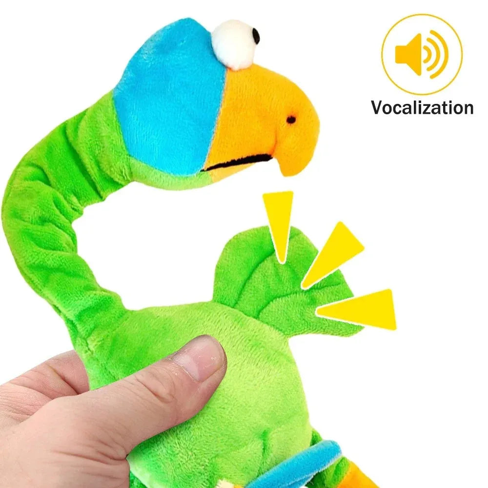 Chicken-shaped rubber dog toy producing screaming and squeaky sounds