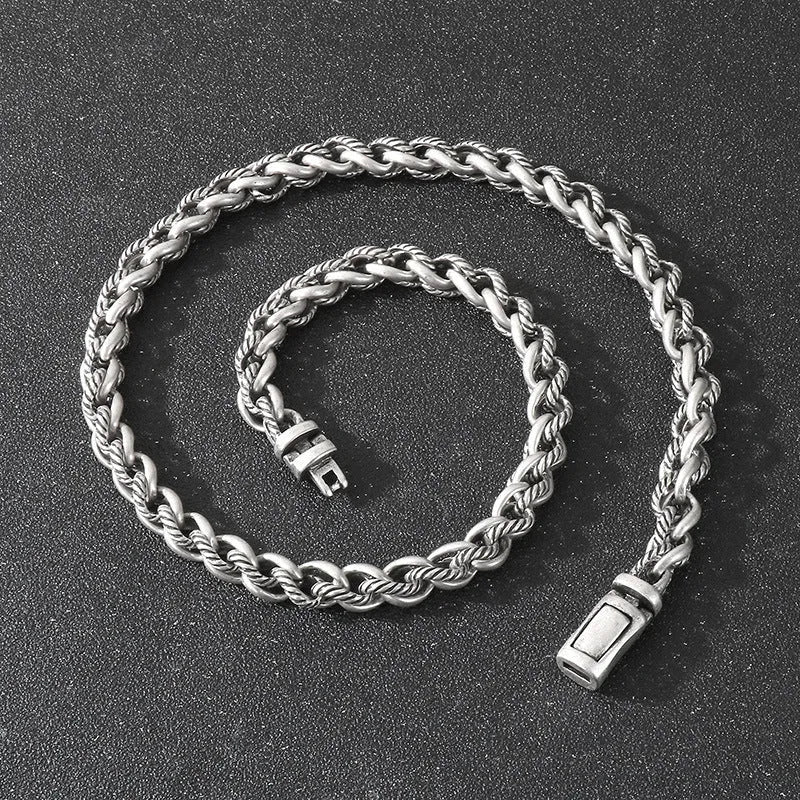 Men's titanium steel keel chain necklace with geometric twist design in antique silver finish