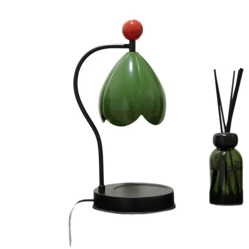 Linglan ancient style melting wax fragrance desk lamp with metal holder in cream white colour