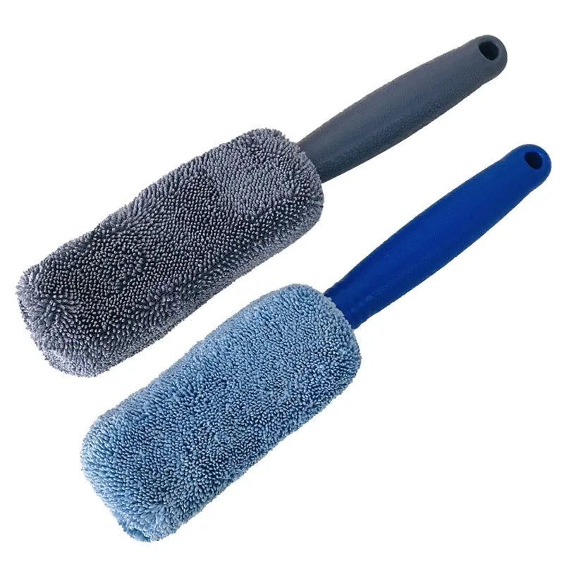 Blue microfiber car tyre brush with extended handle for cleaning wheels and rims