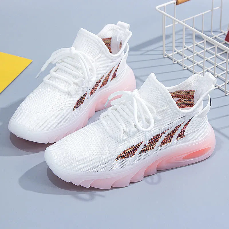 Women's sports casual shoes with cowhide leather upper and plastic sole in multiple colours