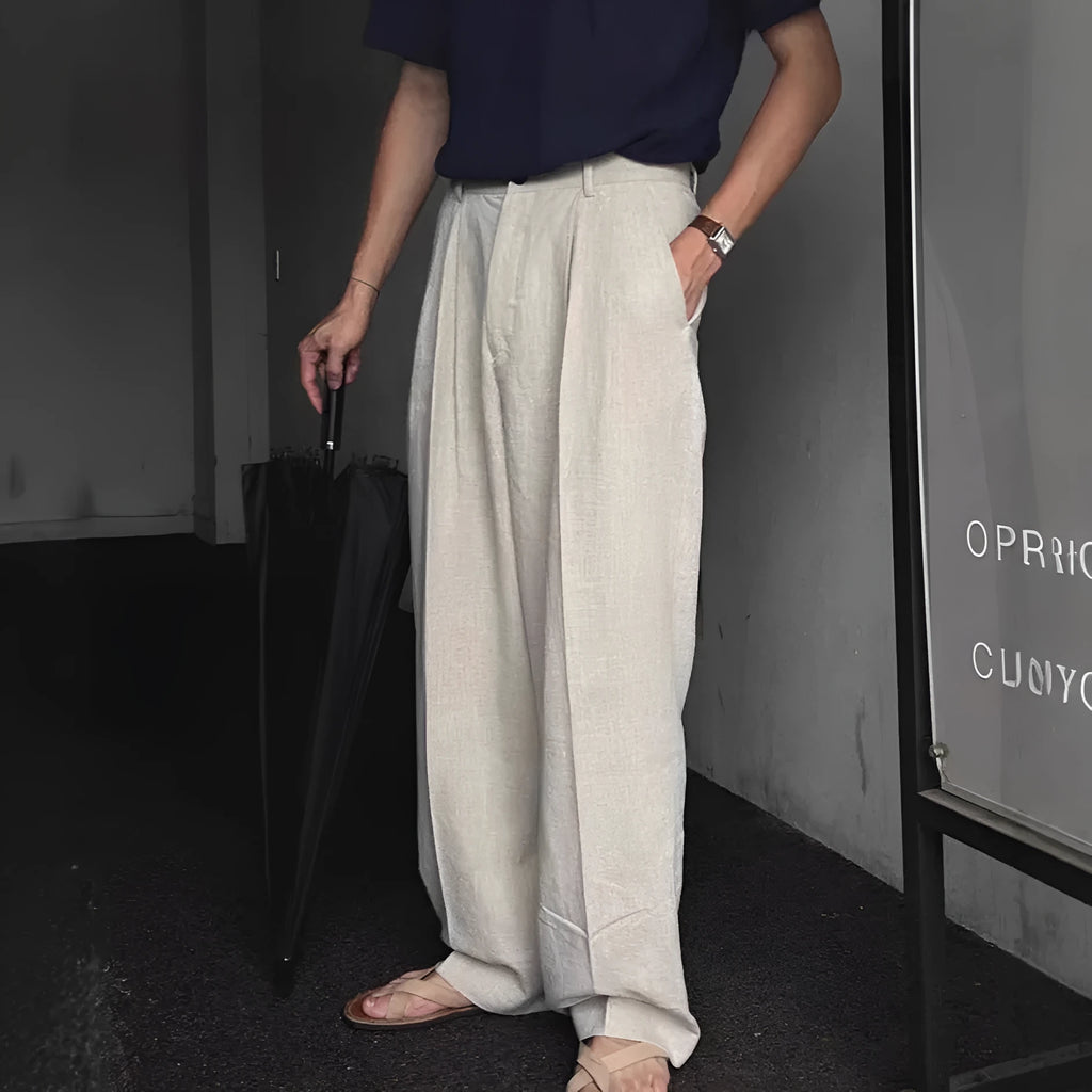 Men's lightweight cotton linen trousers in solid colours with pencil leg opening and casual fit