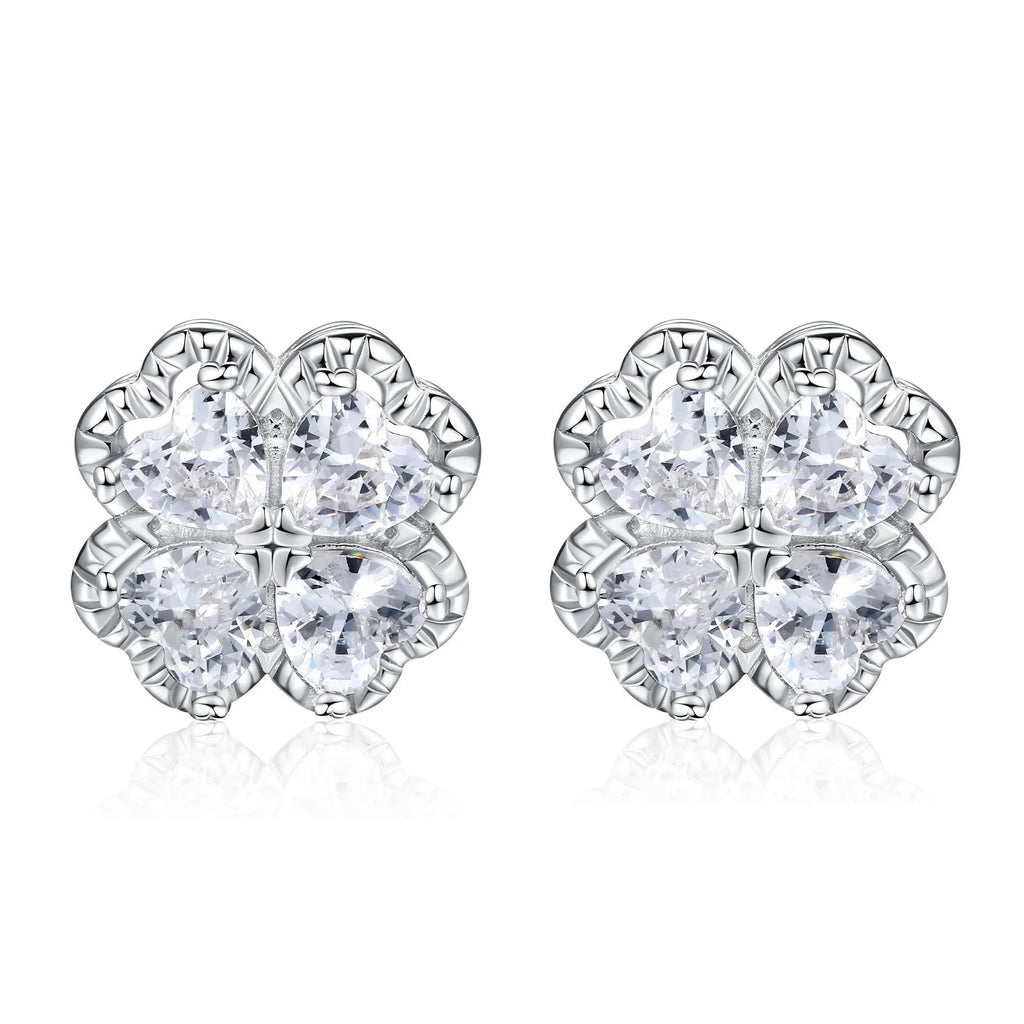 Women's heart-shaped zircon and four-leaf clover earrings in white gold coloured 925 sterling silver.