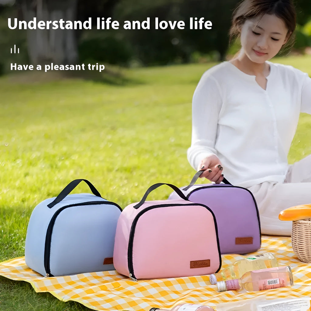 Insulated large capacity bento handbag in textured cloth, shown in purple colour.