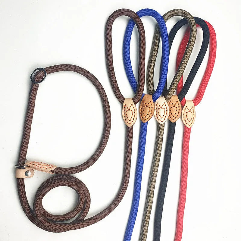 Blast race training dog collar and leash set with rope material in selected colour, showing automatic tightening feature.